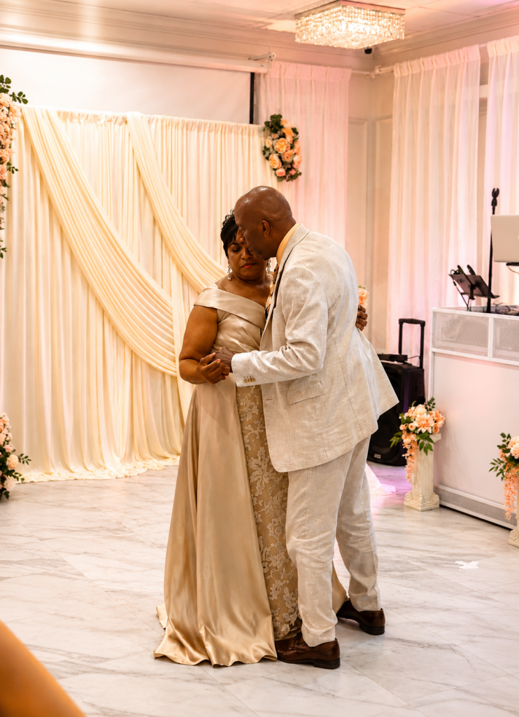 60878E7D-1288-41AD-B7EB-A170AA2575E0